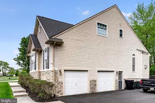 10 Laurel Wood Ct, Laurel Springs, NJ 08021 - Photo 4