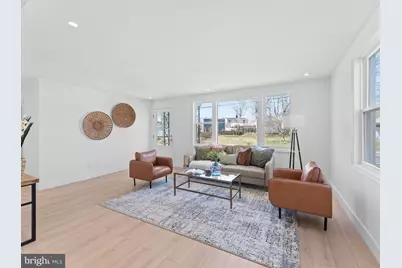 300 W Holly Avenue, Oaklyn, NJ 08107 - Photo 6