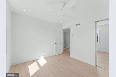 300 W Holly Avenue, Oaklyn, NJ 08107 - Photo 18