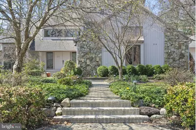 24 Yorkshire Drive, Voorhees, NJ 08043 - Photo 2