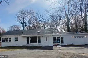 7 Kings Hwy N, Cherry Hill, NJ 08034 - Photo 2