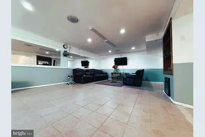 35 Springdale Drive, Gloucester City, NJ 08030 - Photo 32