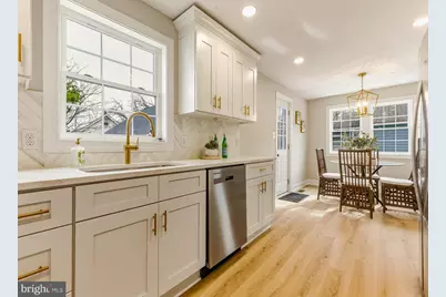 326 Liberty Avenue, Mount Ephraim, NJ 08059 - Photo 10