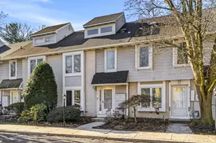 23 Appley Ct, Cherry Hill, NJ 08002 - Photo 2