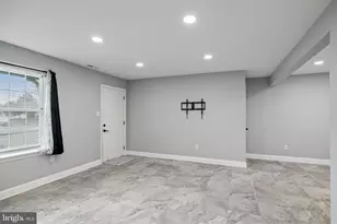 26 Knoll Dr, Gloucester Township, NJ 08012 - Photo 6