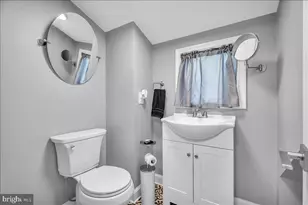 20 W Laurel Rd, Stratford, NJ 08084 - Photo 20