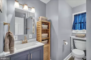 20 W Laurel Rd, Stratford, NJ 08084 - Photo 12