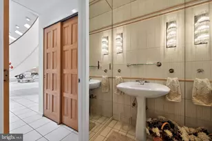 43 Southwood Dr, Cherry Hill, NJ 08003 - Photo 32