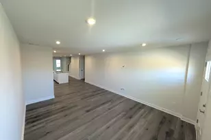 114 Red Lion Ct, Waterford Township, NJ 08004 - Photo 4