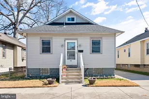 132 Hickman Ave, Gloucester City, NJ 08030 - Photo 2