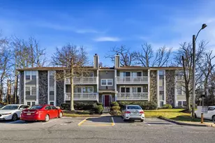 49 Kenwood Dr, Sicklerville, NJ 08081 - Photo 2