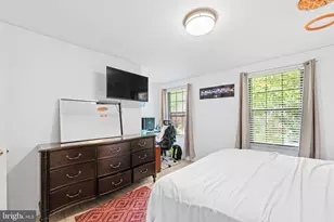 37 Chatham Dr, Voorhees, NJ 08043 - Photo 30