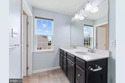 124 Village Green Lane, Sicklerville, NJ 08081 - Photo 18