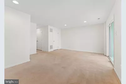 124 Village Green Lane, Sicklerville, NJ 08081 - Photo 6
