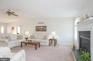 19 Joanne Dr, Sicklerville, NJ 08081 - Photo 6