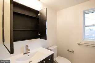 321 Iris Rd, Cherry Hill, NJ 08003 - Photo 26