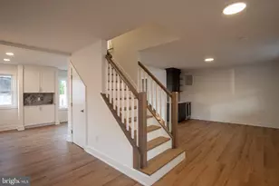 321 Iris Rd, Cherry Hill, NJ 08003 - Photo 10