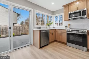 35 Eastmont Ln, Sicklerville, NJ 08081 - Photo 6