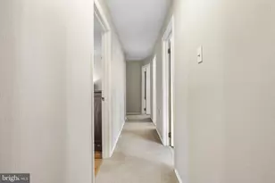 138 Knollwood Dr, Cherry Hill, NJ 08002 - Photo 28