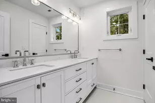 201 Centre St, Haddonfield, NJ 08033 - Photo 30