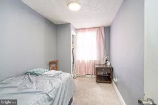 541 Randolph St, Camden, NJ 08105 - Photo 16