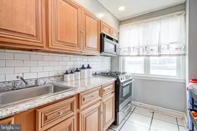 541 Randolph Street, Camden, NJ 08105 - Photo 10