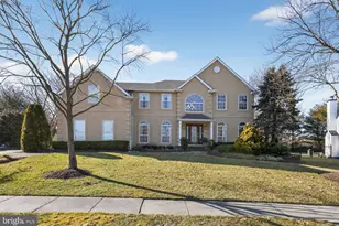 7 Maison Pl, Voorhees, NJ 08043 - Photo 2