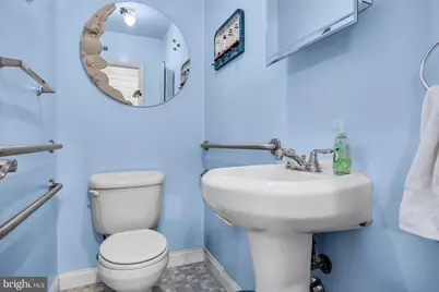 1225 Poplar Avenue, Voorhees, NJ 08043 - Photo 14