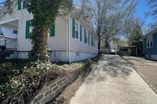 725 Newton, Barrington, NJ 08007 - Photo 2