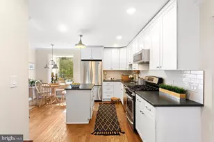 528 Thomas Ave, Barrington, NJ 08007 - Photo 4