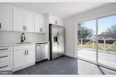 25 Valley Drive, Pine Hill, NJ 08021 - Photo 8