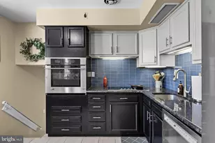 1514 Hillside Dr, Cherry Hill, NJ 08003 - Photo 8