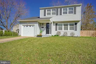 42 Joans Ln, Berlin, NJ 08009 - Photo 2