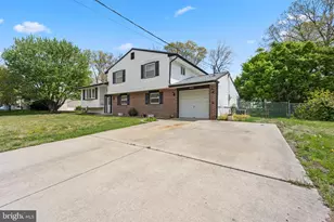 14 Briarcliff Rd, Waterford Township, NJ 08004 - Photo 2