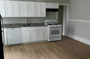 428 Middlesex St, Gloucester City, NJ 08030 - Photo 2