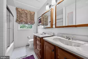 1 Bucknell Dr, Cherry Hill, NJ 08034 - Photo 34