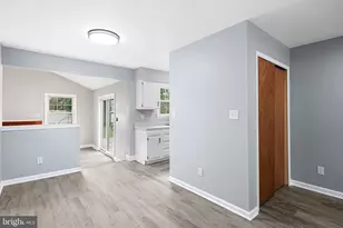 22 Argyle Ave, Gloucester Township, NJ 08012 - Photo 6
