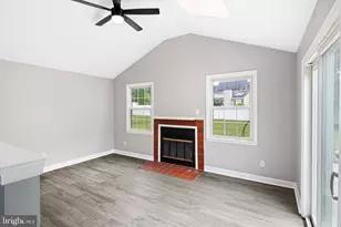 22 Argyle Ave, Gloucester Township, NJ 08012 - Photo 12