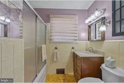 250 E Williams Avenue, Barrington, NJ 08007 - Photo 14