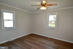 13 Massachusetts Ave, Cherry Hill, NJ 08002 - Photo 14