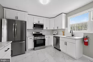 138 Country Club Rd, Pine Hill, NJ 08021 - Photo 12