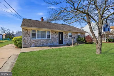 444 Colonial Road, Bellmawr, NJ 08031 - Photo 2