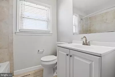 444 Colonial Road, Bellmawr, NJ 08031 - Photo 8