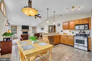 33 Poplar St, Sicklerville, NJ 08081 - Photo 24