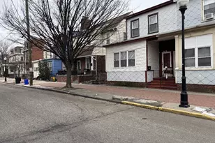 302 Monmouth St, Gloucester City, NJ 08030 - Photo 2