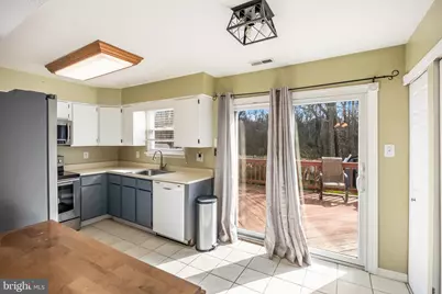 19 Woodvale Drive, Waterford Township, NJ 08004 - Photo 12