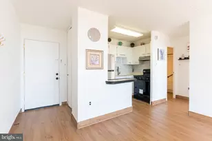 529 Playa Del Sol Rd, Cherry Hill, NJ 08002 - Photo 8