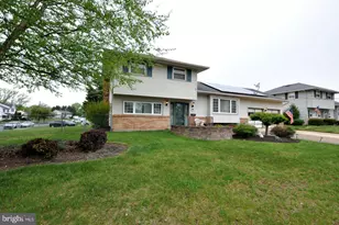 2301 Hartford Dr, Gloucester Township, NJ 08029 - Photo 2