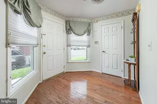 765 Chanticleer, Cherry Hill, NJ 08003 - Photo 2