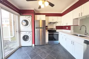 1017 Oaklyn Ct, Voorhees, NJ 08043 - Photo 1